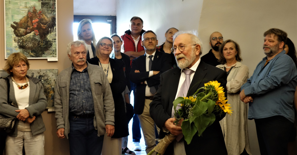 Zdjęcie grupowe uczestników wystawy